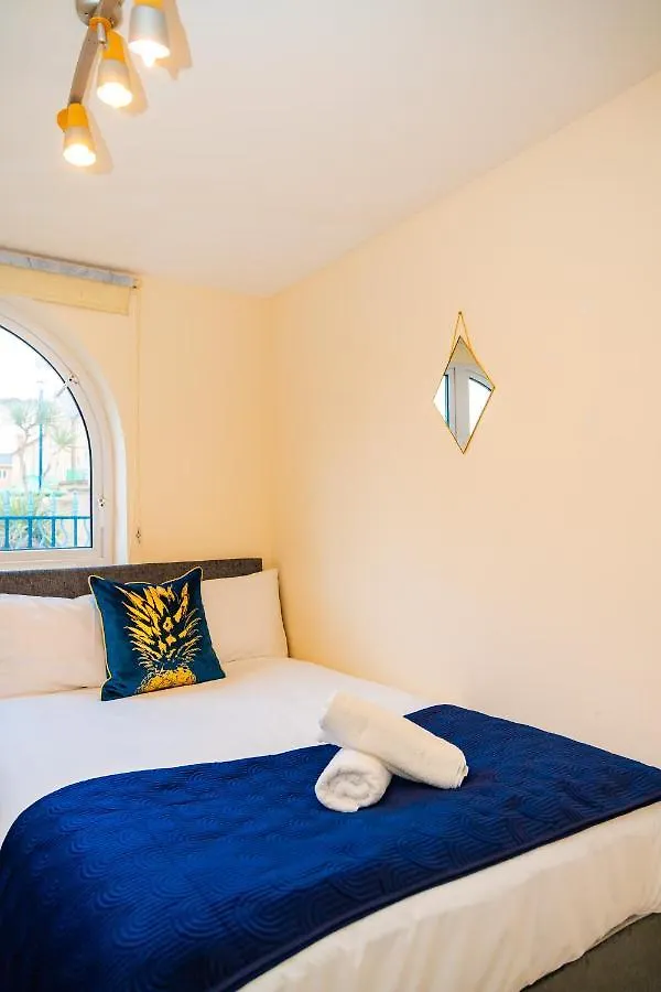 Flash Sale Kemptown 3 Bedrooms Flat Bn278Nep Brighton