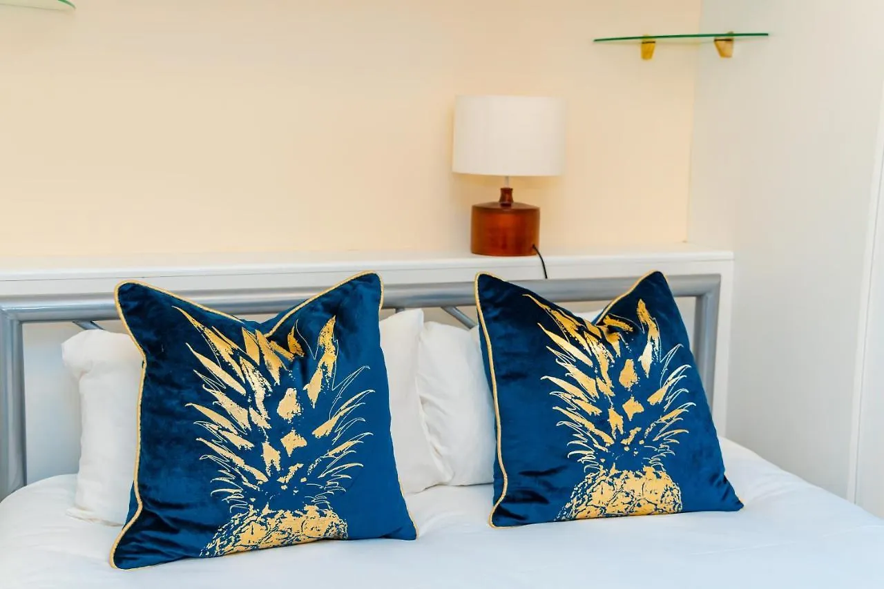 Flash Sale Kemptown 3 Bedrooms Flat Bn278Nep Brighton 0*,