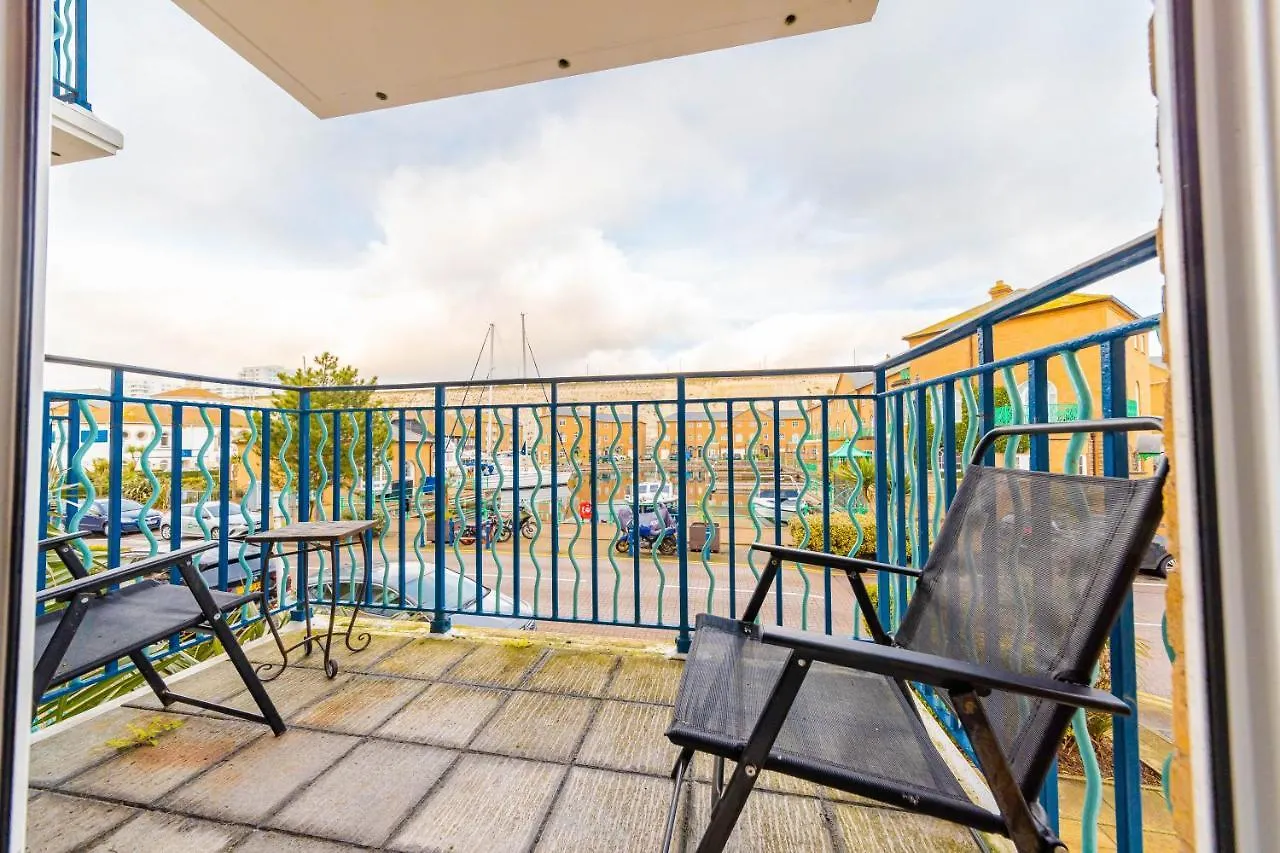Flash Sale Kemptown 3 Bedrooms Flat Bn278Nep Brighton United Kingdom