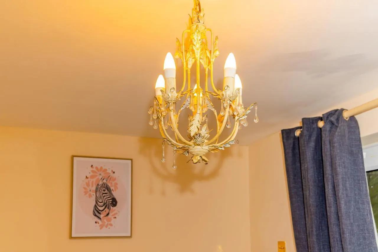 Flash Sale Kemptown 3 Bedrooms Flat Bn278Nep Brighton 0*,