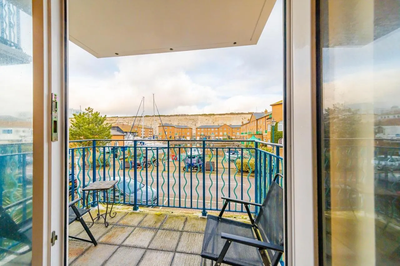 Flash Sale Kemptown 3 Bedrooms Flat Bn278Nep Brighton