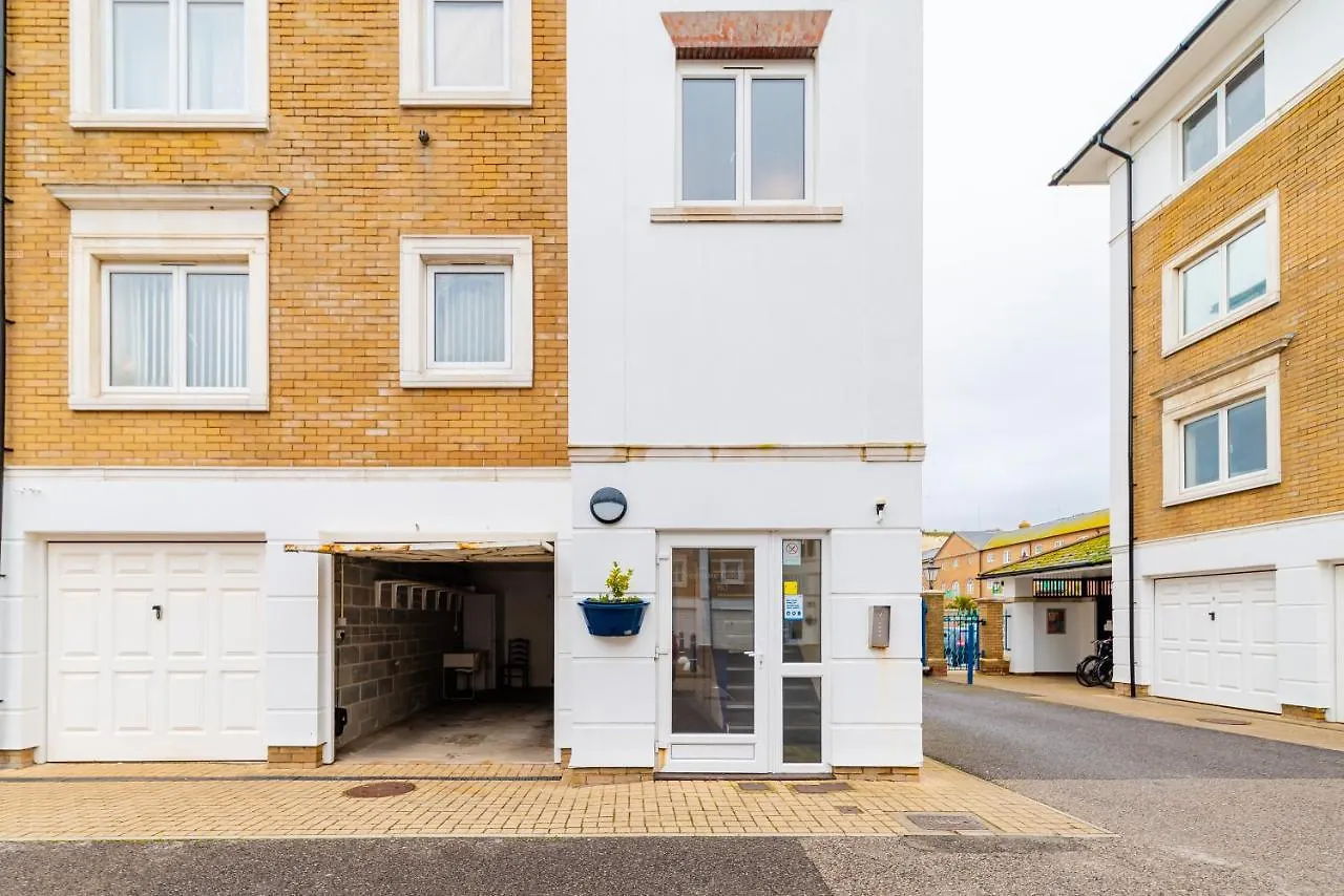 Flash Sale Kemptown 3 Bedrooms Flat Bn278Nep Brighton 0*,  United Kingdom